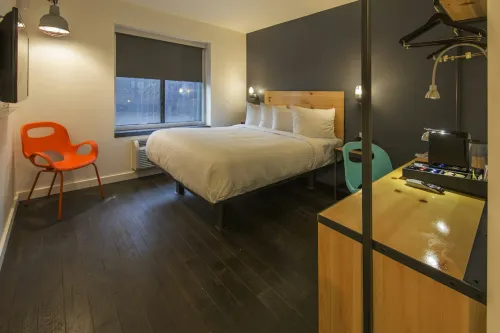 BKLYN HOUSE - 2 ดาว