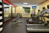 TownePlace Suites Thunder Bay - ที่มีฟิตเนส