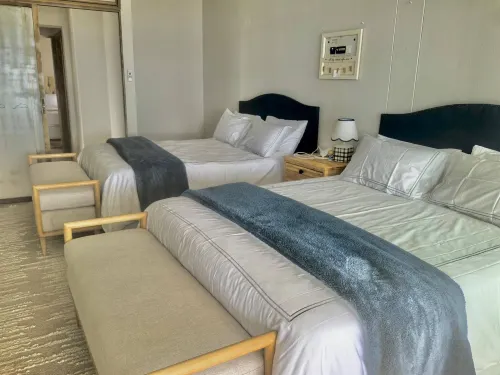10 C-Front Penthouse - ที่มีอ่างอาบน้ำ