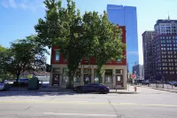 Hilliard Lofts Cleveland Downtown - พร้อมWifi