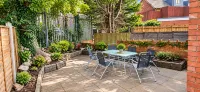 Cathays 6Br Gem: New, Hot Tub, City Close - อ่างจากุชชี่