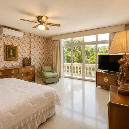 Casa Carlota with Pool & Garden