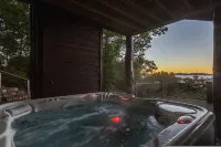 Epic Mtn Views Hot Tub Fire Pit Sleeps 13 - Apartemen