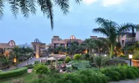 The Corinthians Resort & Club Hotel a Mundhva