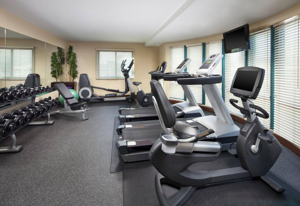 포 포인츠 바이 쉐라톤 - 샌프란시스코 에어포트의 깔끔한 객실 내부