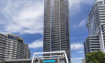 Avani Broadbeach Residences