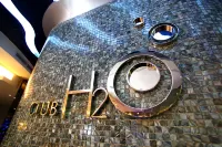 Hotel H2O - pantai