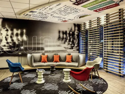 Ibis Copacabana Posto 5