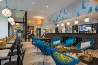 Holiday Inn - the niu, Welly Kiel