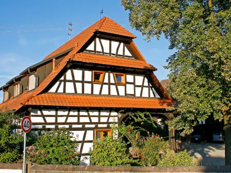 Dieboldshof Отели в г. Нойрид