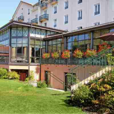 Le Grand Hotel et Spa et Son Chalet Hotel Exterior