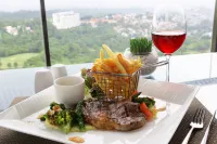 InterContinental Hotels BANDUNG DAGO PAKAR by IHG - breakfast