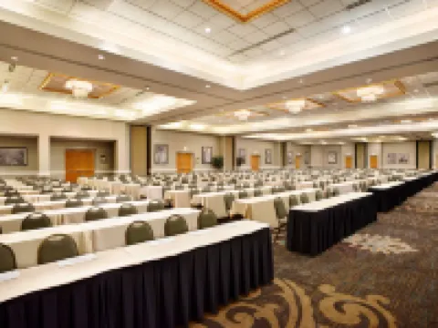 Embassy Suites by Hilton Greensboro Airport Hotels in Greensboro