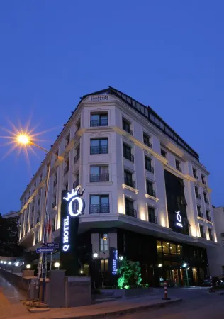 Q 酒店