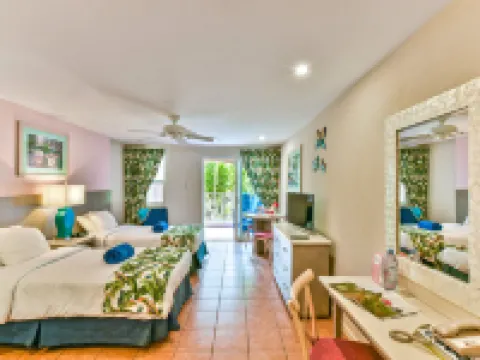 Butterfly Beach Hotel Hotels near Dover Beach