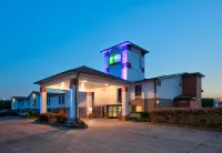 Holiday Inn Express Hope Отели в г. Хоп