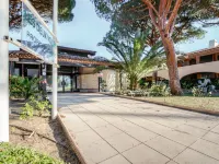 Les Deux Voiles Hotels in Cogolin