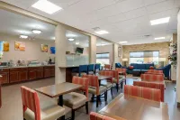 Comfort Suites Miamisburg - Dayton South - parking