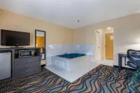 Equality Inn - Kitchens