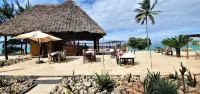 Reef & Beach Resort - Spa Jambiani