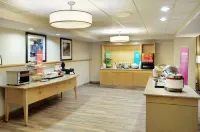 Hampton Inn & Suites by Hilton Saint John - breakfast