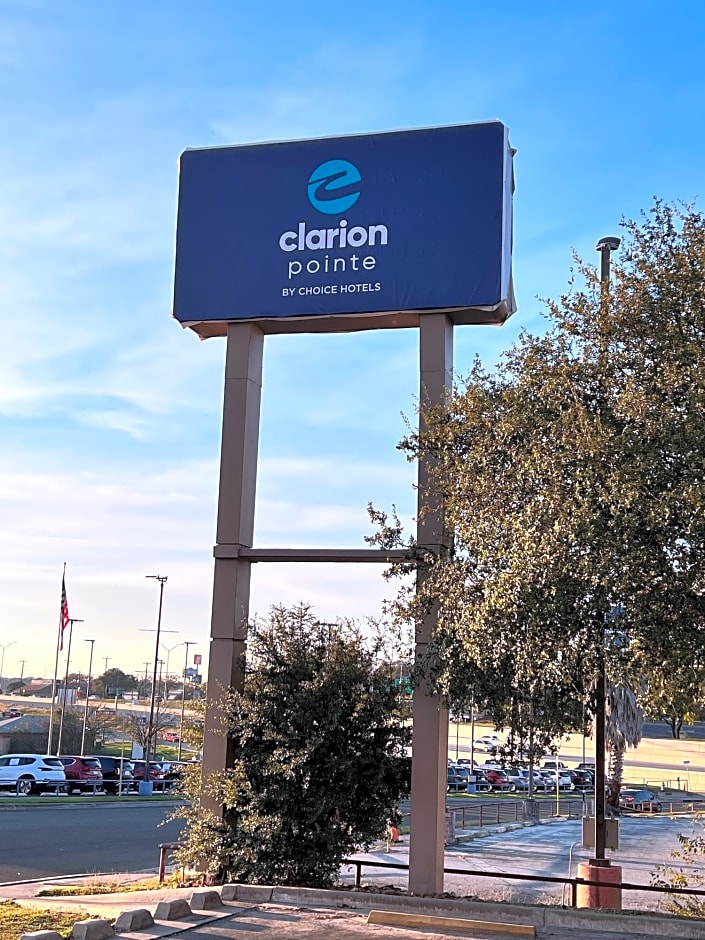 Clarion Pointe San Antonio