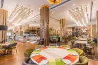 Holiday Inn CHANDIGARH ZIRAKPUR by IHG - breakfast