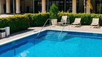 Hilton San Salvador - Pools