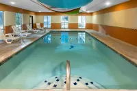 Holiday Inn Express & Suites DALLAS EAST - FAIR PARK by IHG - Pools
