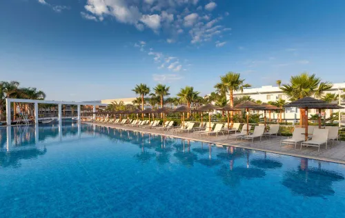 Blue Lagoon Resort - รีสอร์ท