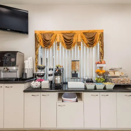 SureStay Hotel by Best Western Sarasota Lido Beach