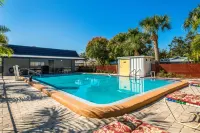 SureStay Hotel by Best Western Sarasota Lido Beach