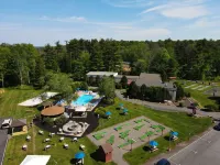 Paradise Stream Resort Hotels in Swiftwater
