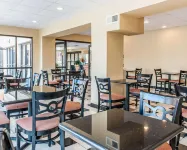 Quality Inn & Suites Mattoon South