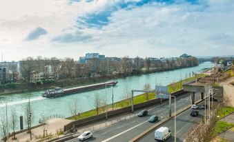 Ibis Paris la Défense Courbevoie