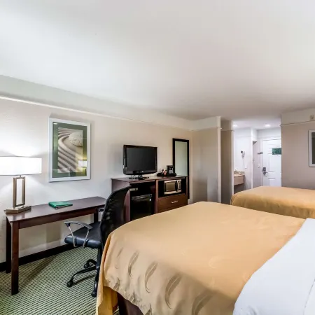 Quality Inn & Suites SeaWorld North