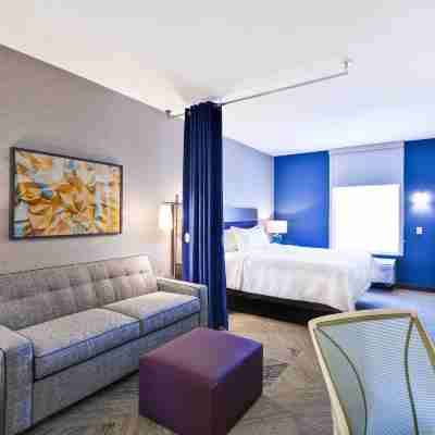 Home2 Suites by Hilton Plano Legacy West Rooms