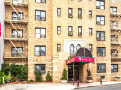 Ramada by Wyndham Jersey City Hotels in Jersey City