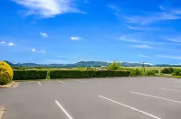 Quality Inn Roanoke Airport - parking