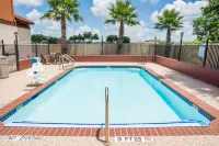 Super 8 by Wyndham Brookshire TX