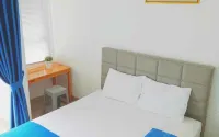Comfy Smart TV Room at Apartemen Poris 88