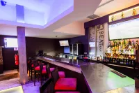 Riande Aeropuerto Hotel Casino - Bar