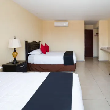 Capital O Hotel Los Caracoles, Acapulco