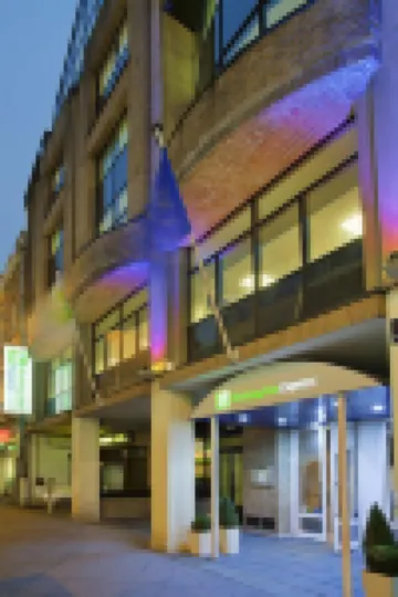 Holiday Inn Express LILLE CENTRE by IHG