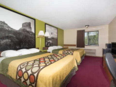 Super 8 by Wyndham Chadron NE Hoteles en Chadron