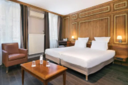 Hôtel de l'Europe by HappyCulture