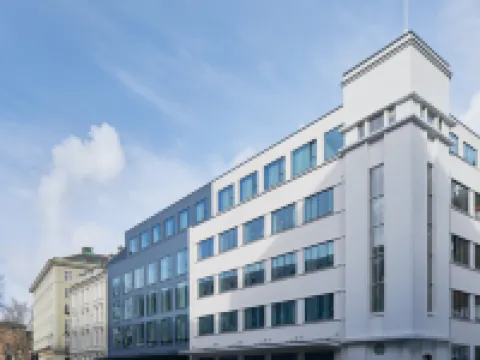 Zander K Hotel โรงแรมในบาร์เกิน