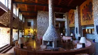 Salt Lick Safari Lodge - parking