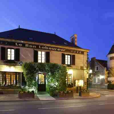 Auberge du Bon Laboureur Hotel Exterior