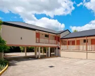 Econo Lodge Waterford Hotels in Waterford West